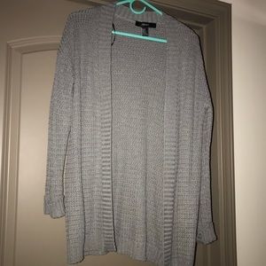 Like new, super cute cardigan